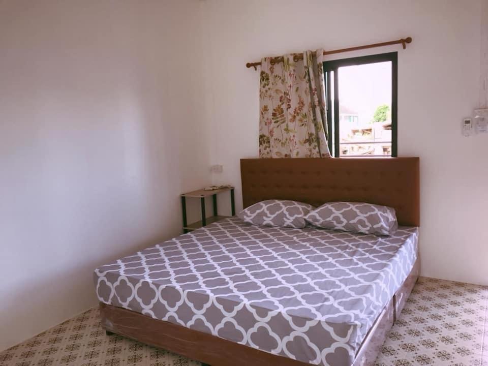 Bed and Breakfast Grandmabalcony Prachuap Khiri Khan Esterno foto