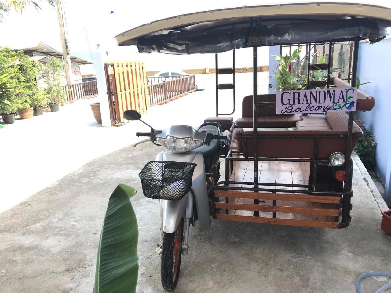 Bed and Breakfast Grandmabalcony Prachuap Khiri Khan Esterno foto